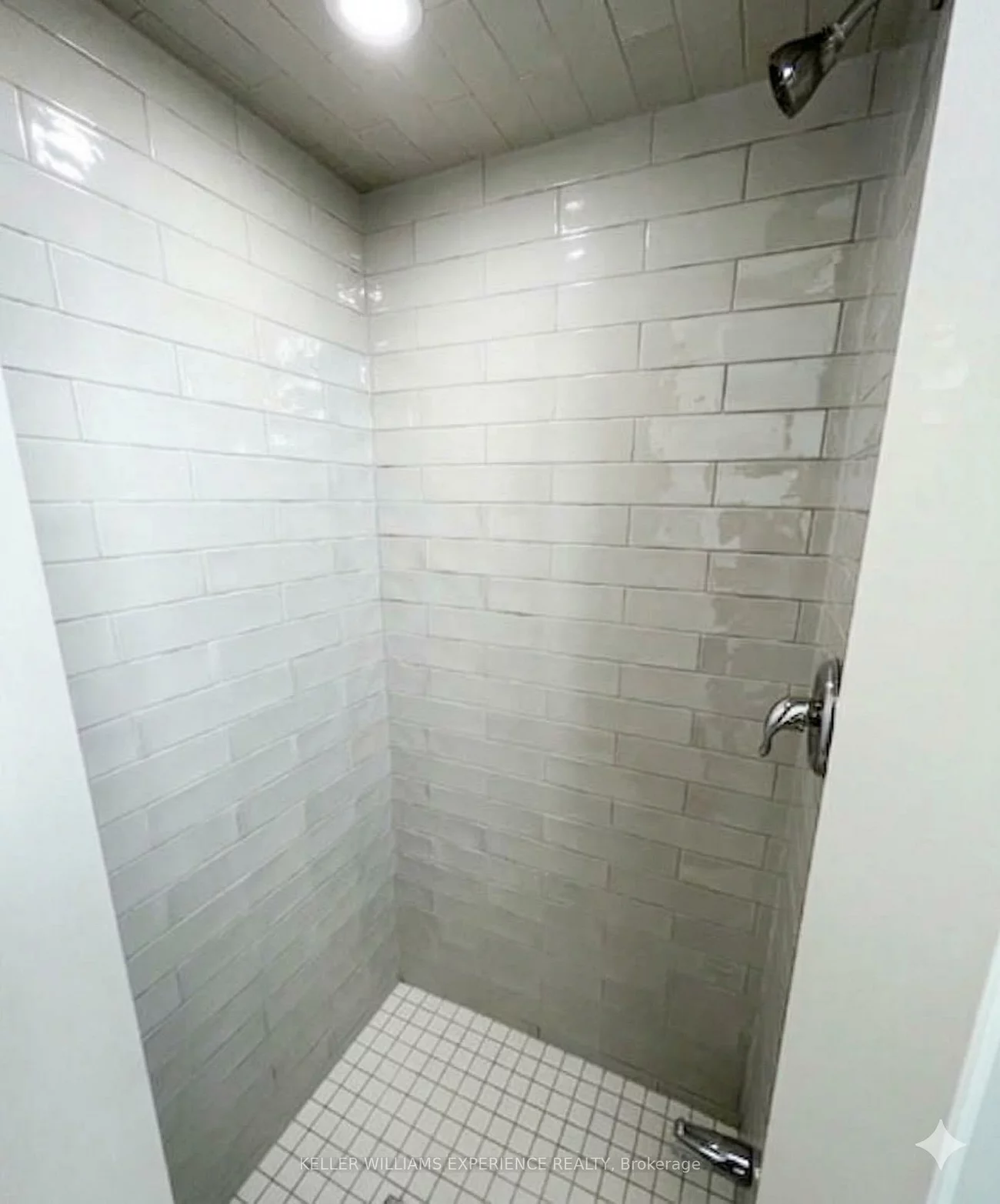 147, Sun King, Innis-Shore, Barrie