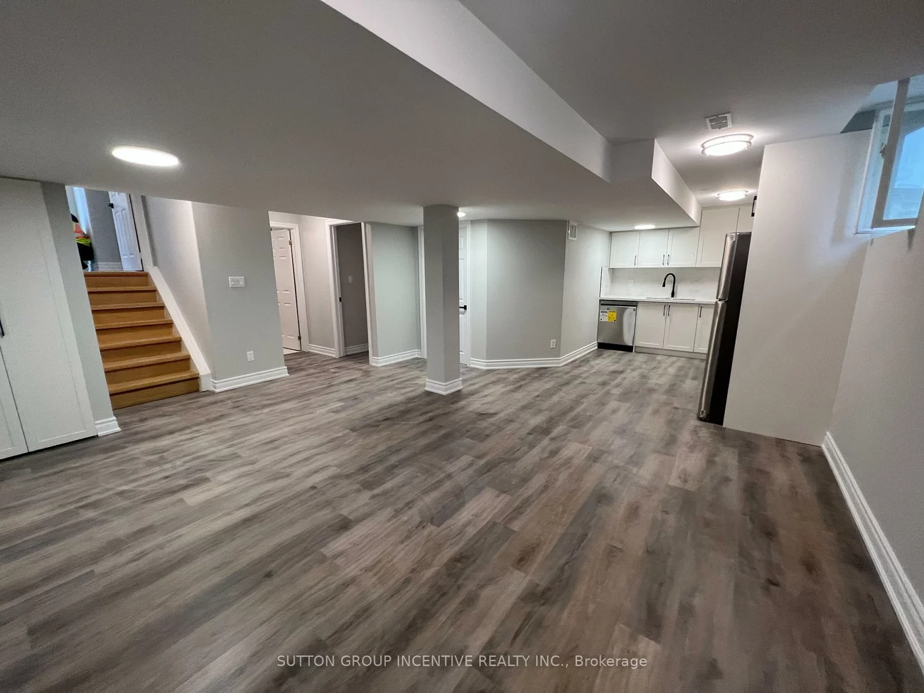 114, Raymond, Painswick South, Barrie