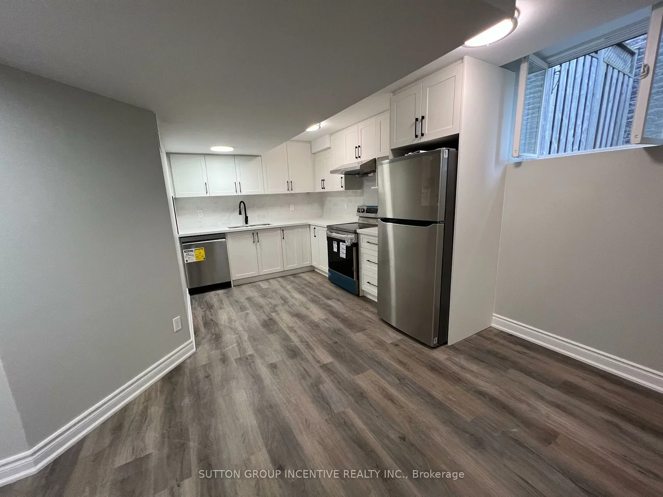 114, Raymond, Painswick South, Barrie