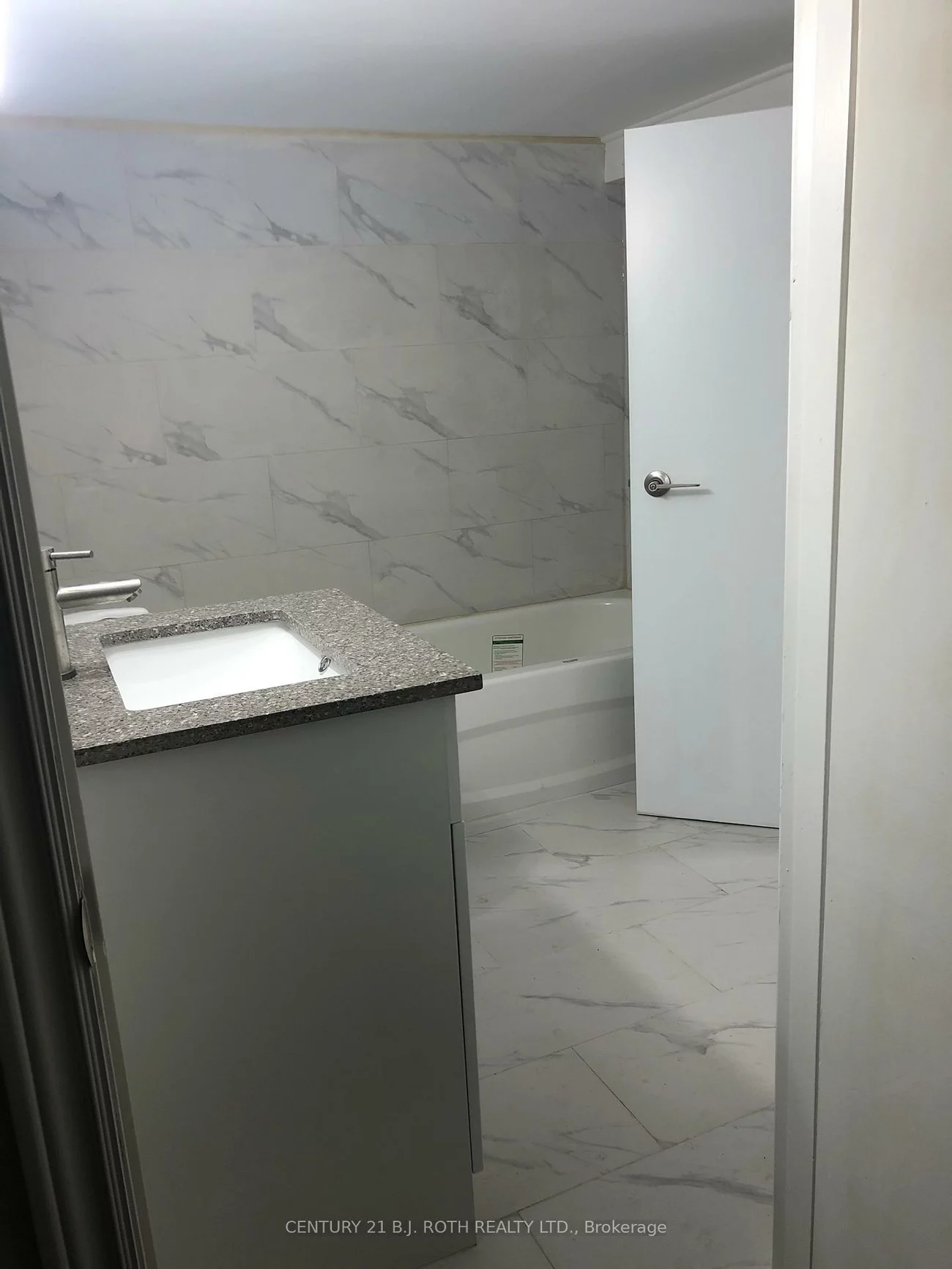 34, Cundles, Cundles East, Barrie