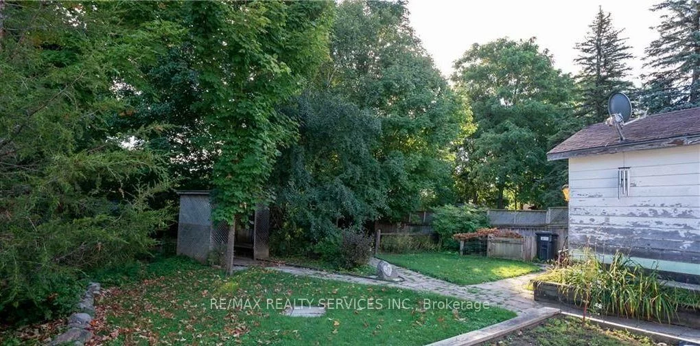 73, Drury, Wellington, Barrie