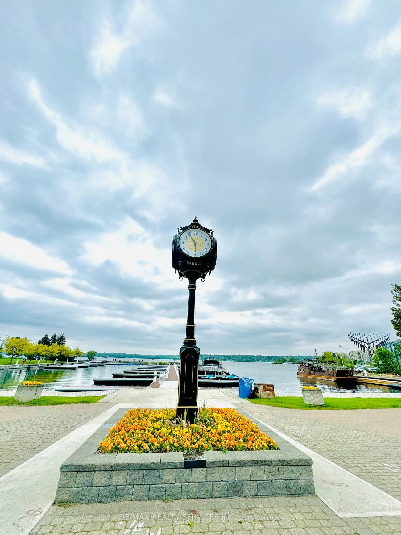 73, Drury, Wellington, Barrie