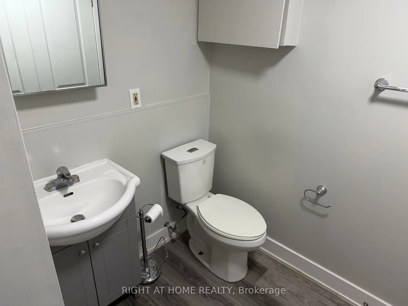 7, Carruthers, Grove East, Barrie