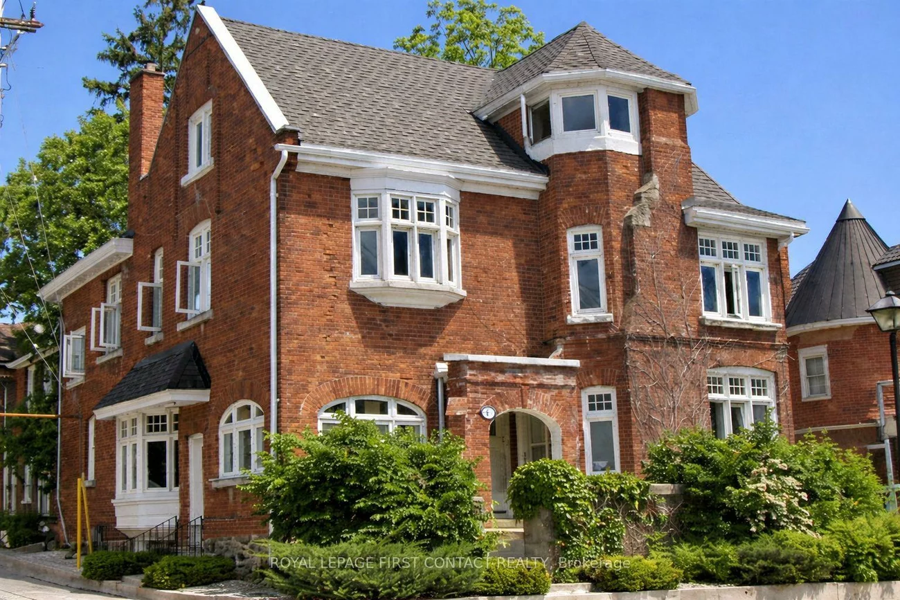 9, Poyntz, City Centre, Barrie