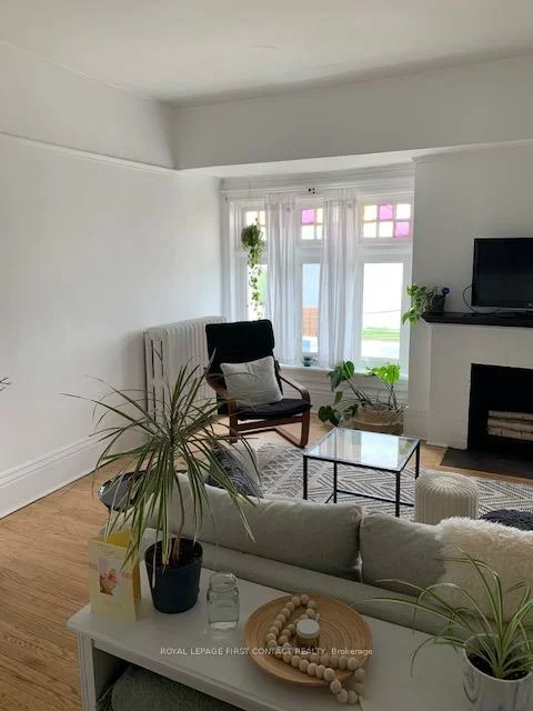 9, Poyntz, City Centre, Barrie