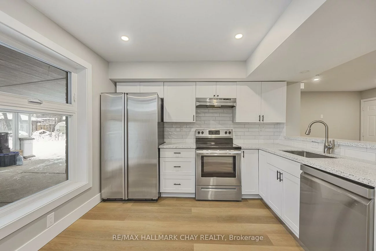 110, Codrington, Codrington, Barrie