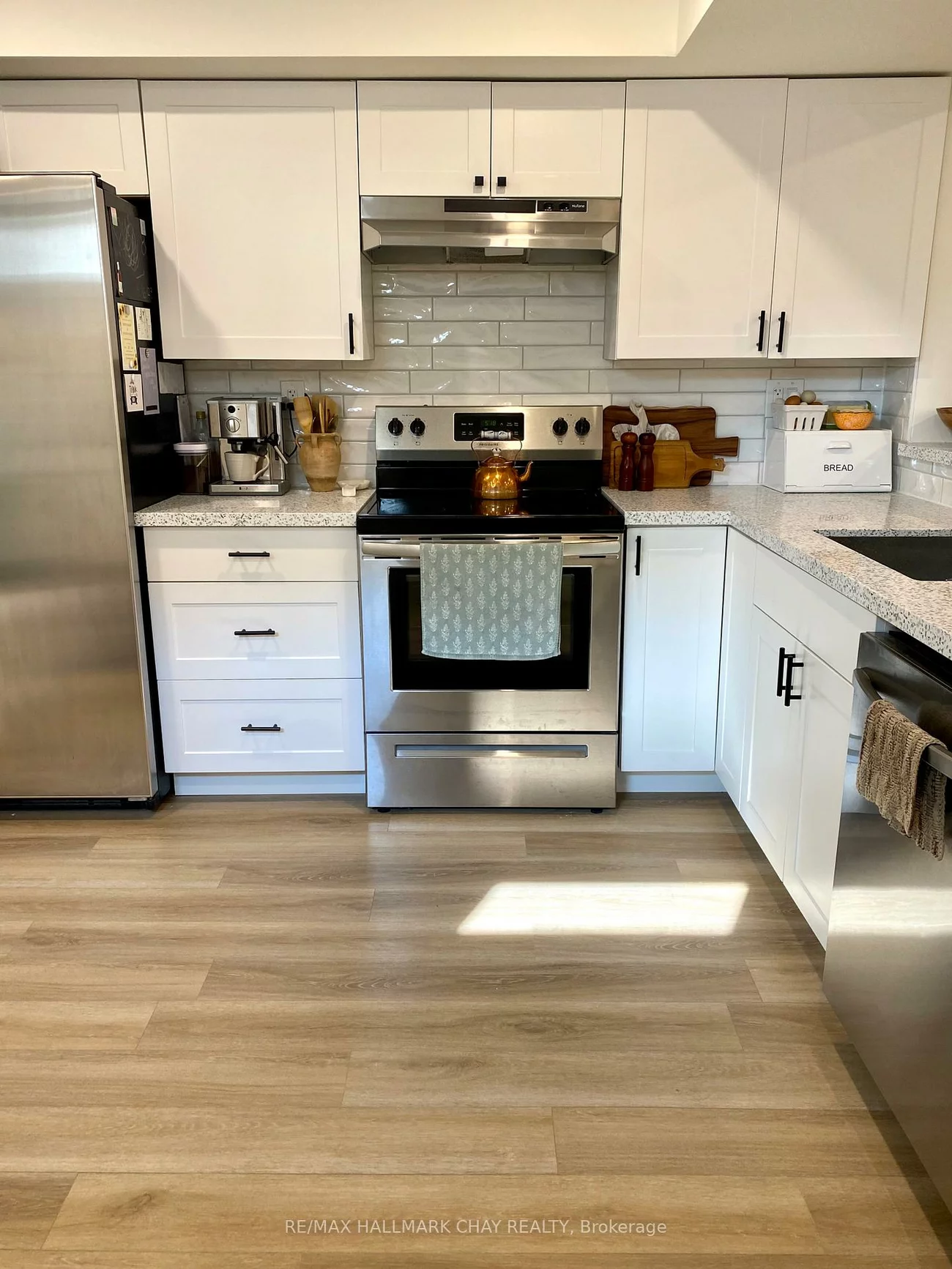 110, Codrington, Codrington, Barrie