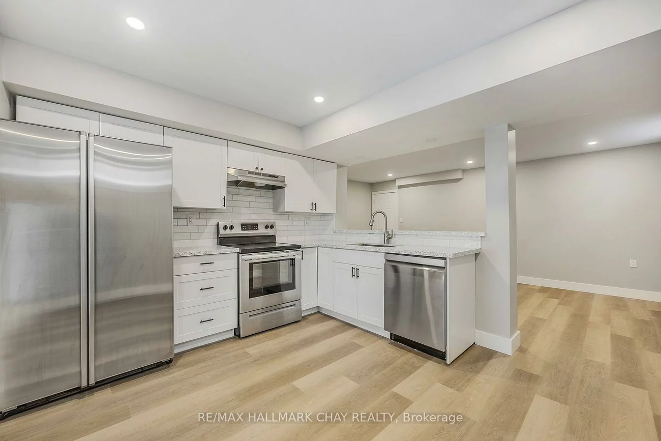 110, Codrington, Codrington, Barrie