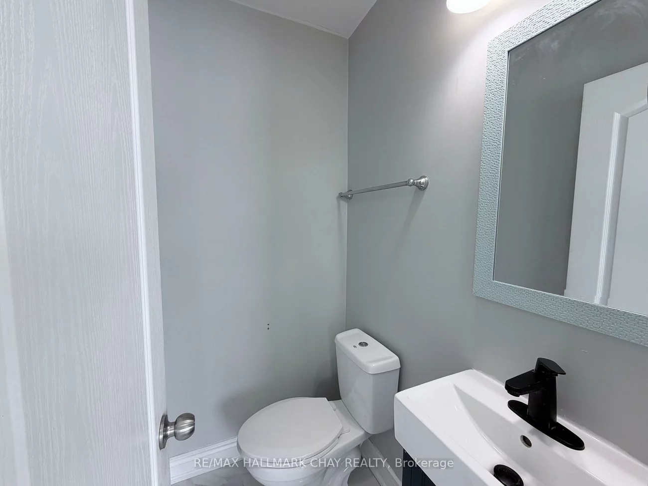 152, Rose, Wellington, Barrie