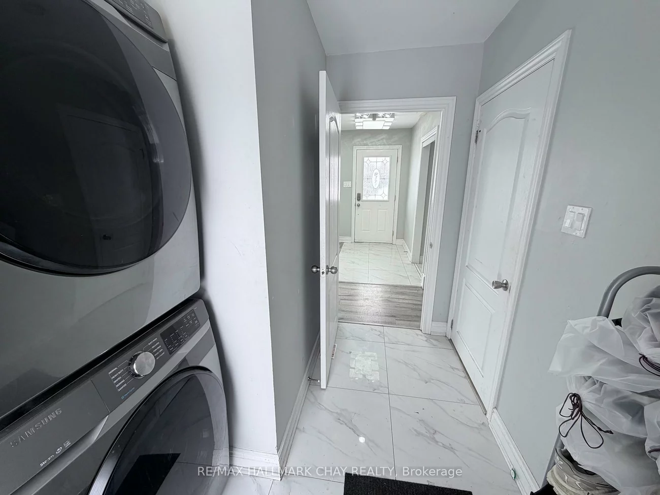 152, Rose, Wellington, Barrie