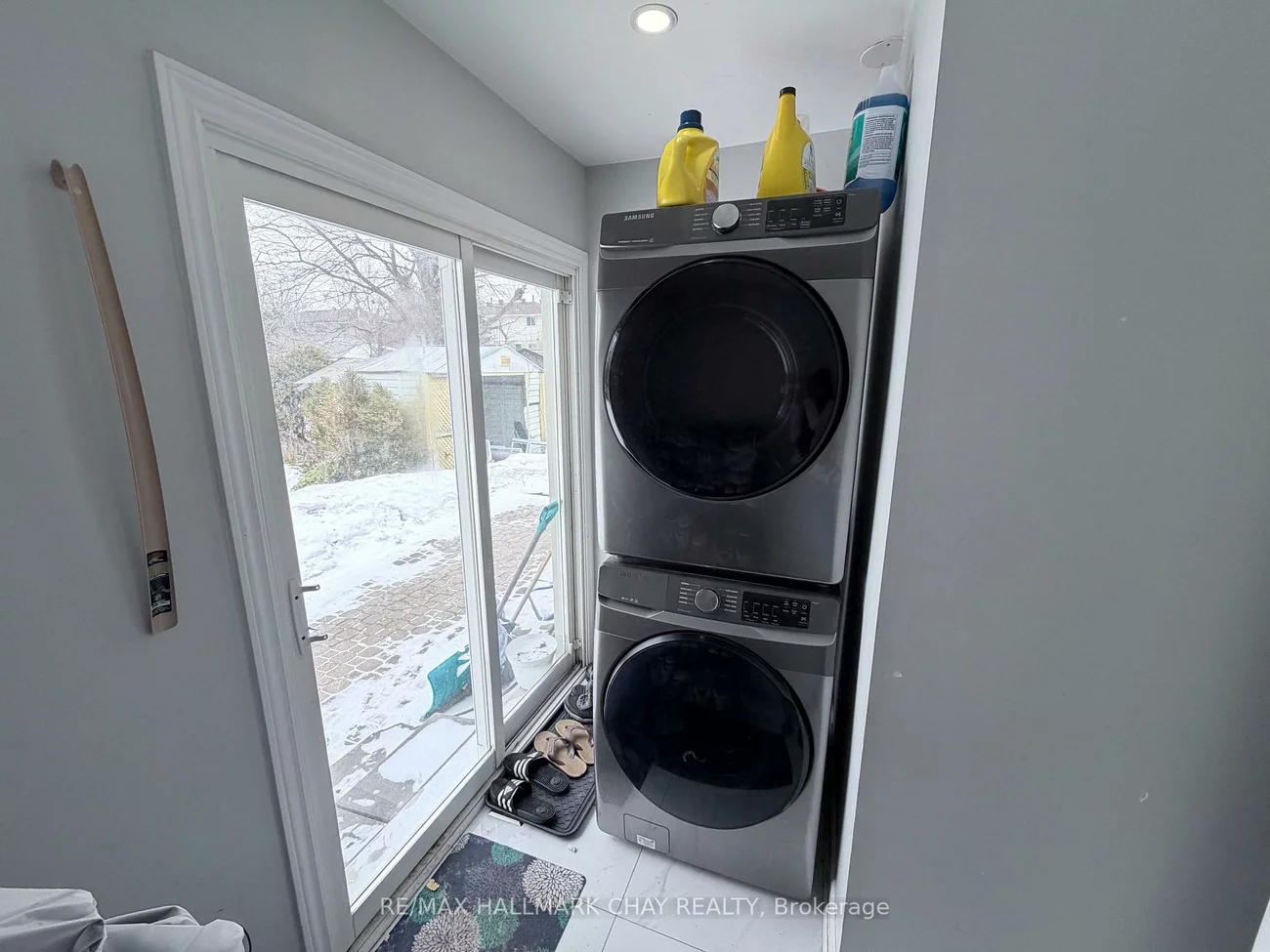 152, Rose, Wellington, Barrie