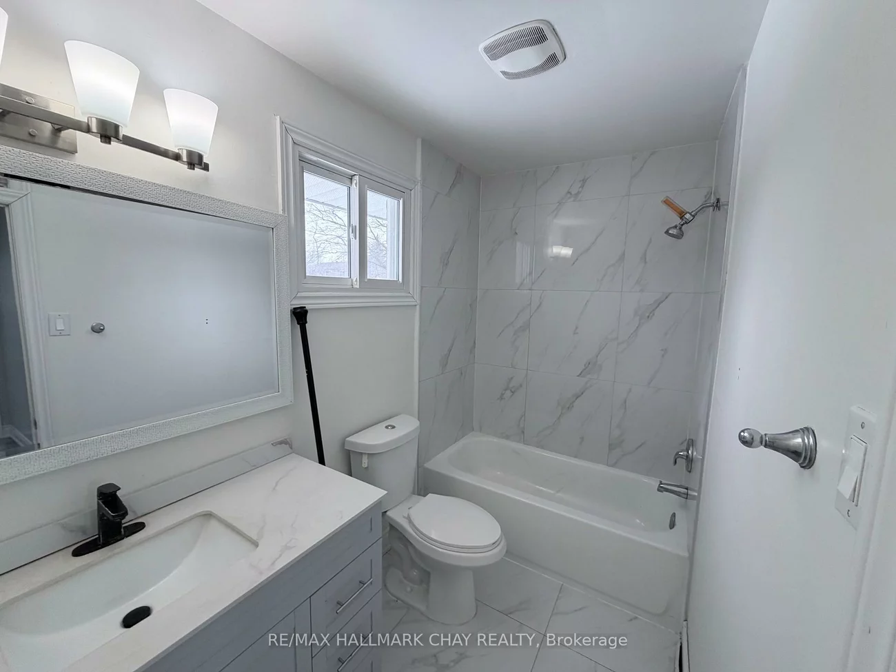 152, Rose, Wellington, Barrie