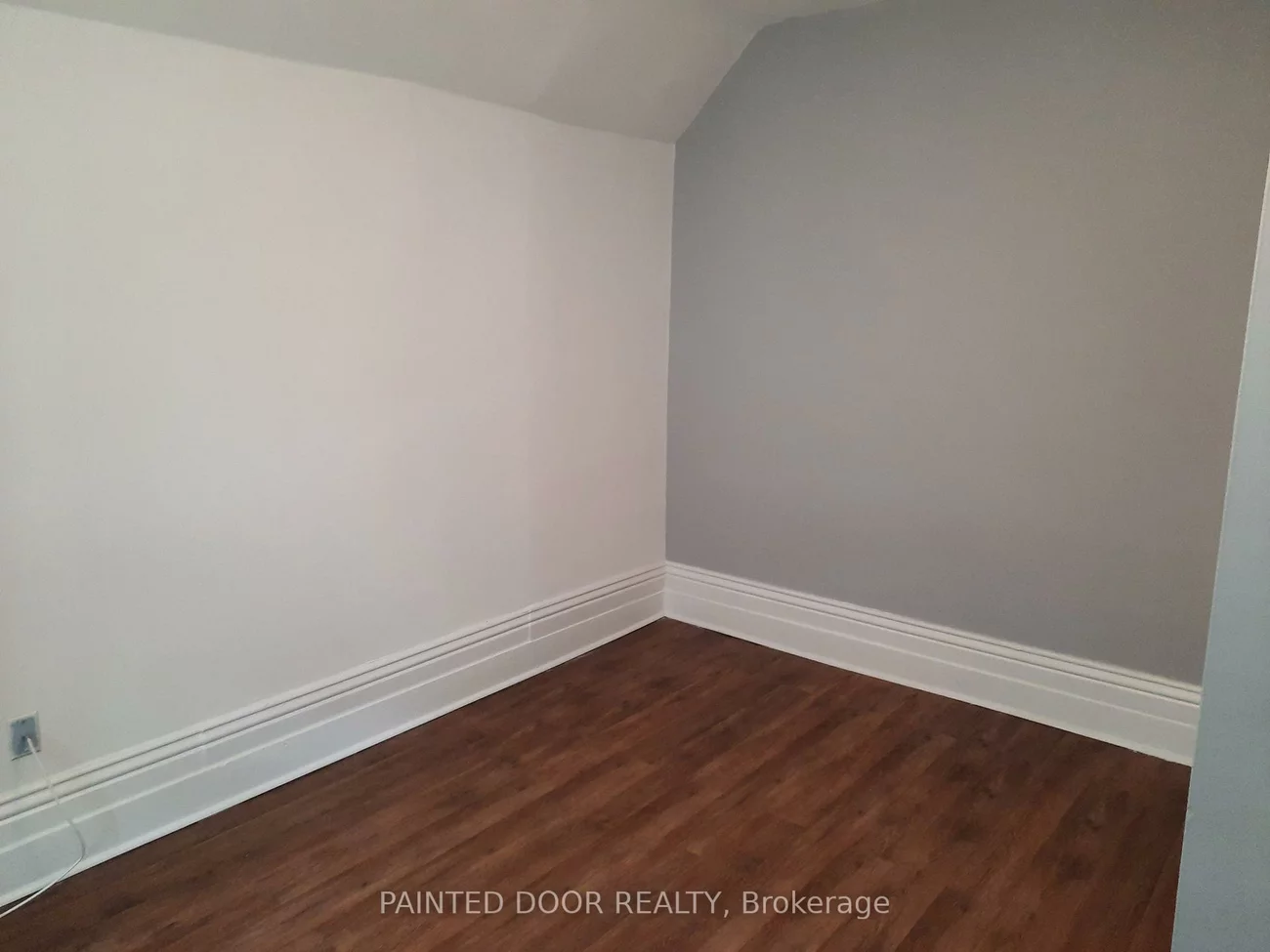 28, Wellington, Queen's Park, Barrie