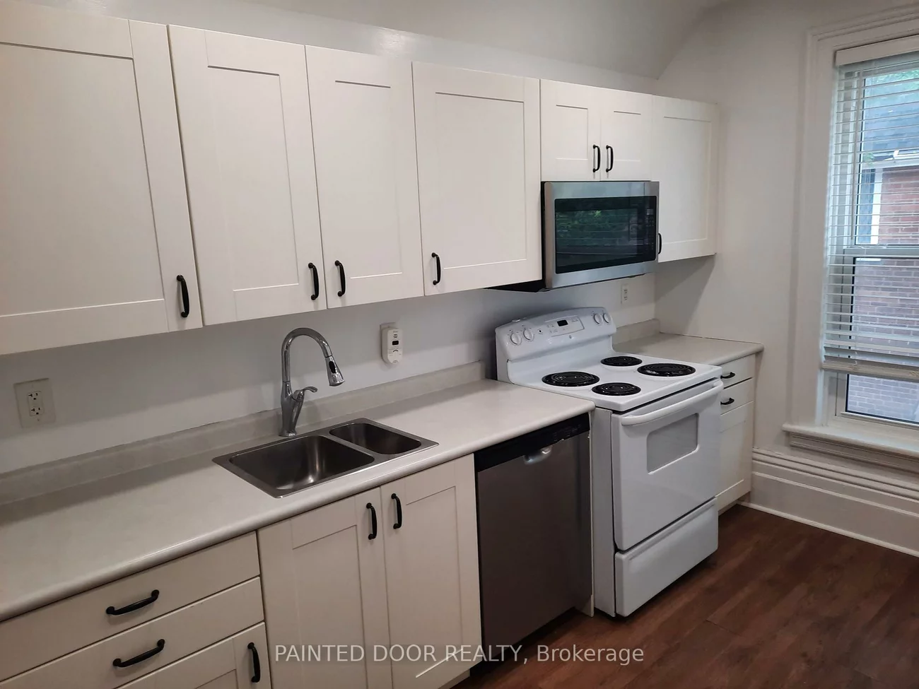 28, Wellington, Queen's Park, Barrie