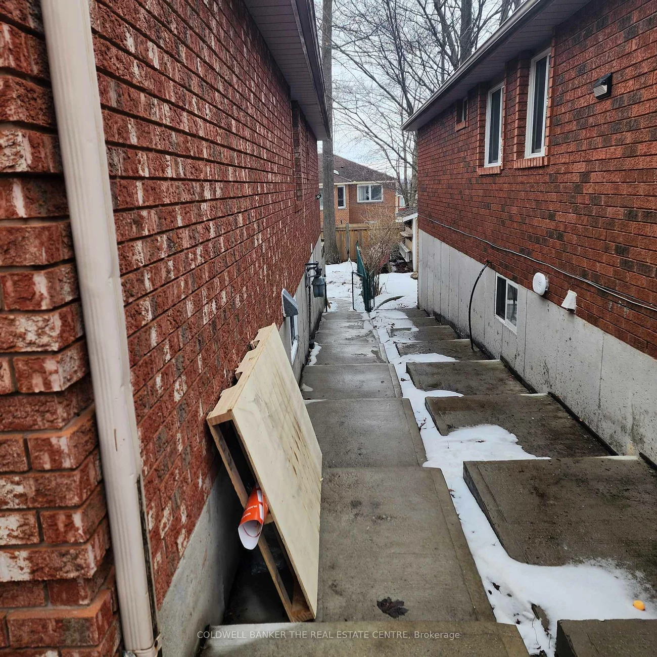 38, Ferguson, Northwest, Barrie