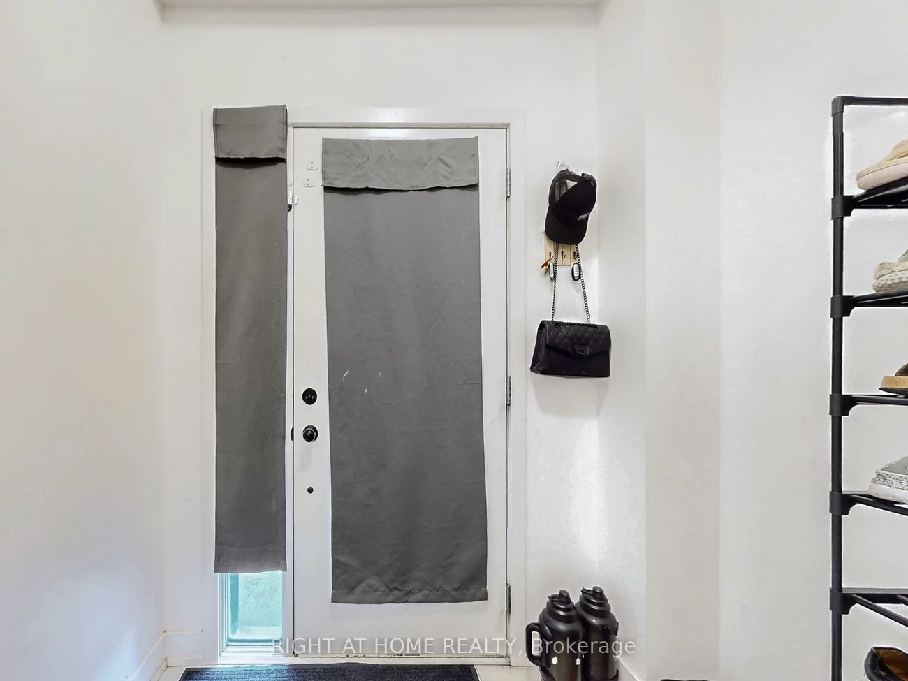 33, Pumpkin Corner, Innis-Shore, Barrie