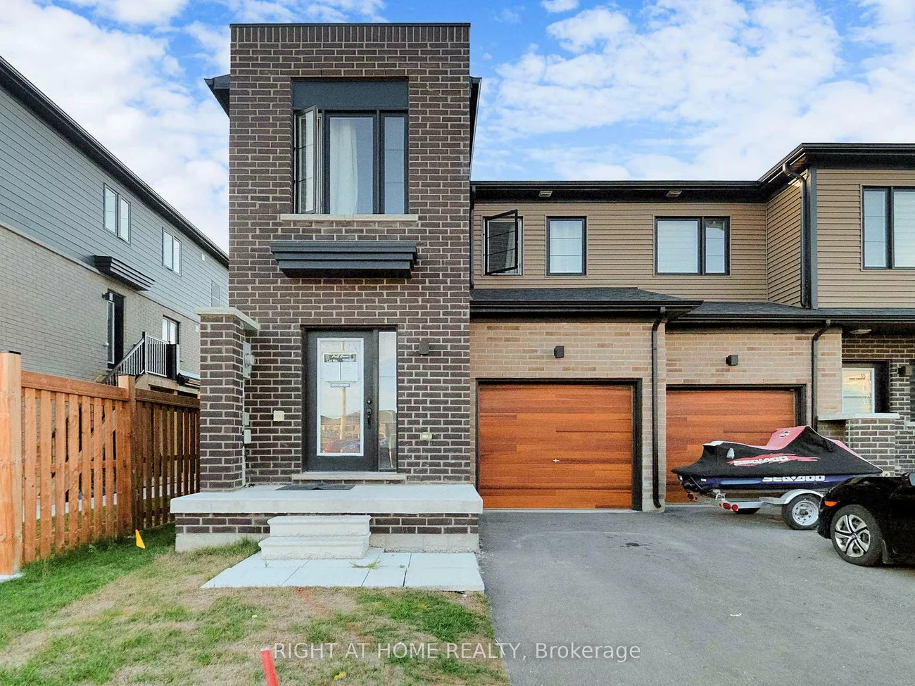 33, Pumpkin Corner, Innis-Shore, Barrie