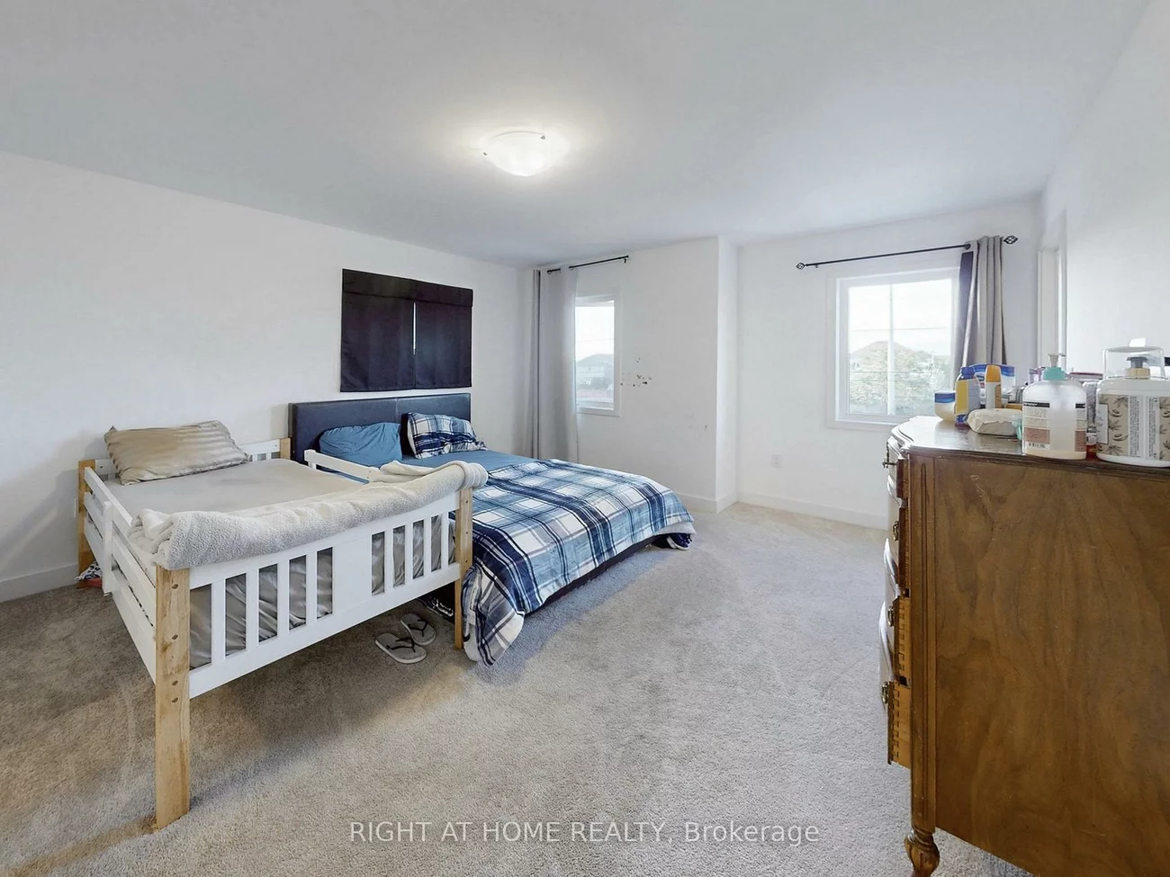 33, Pumpkin Corner, Innis-Shore, Barrie