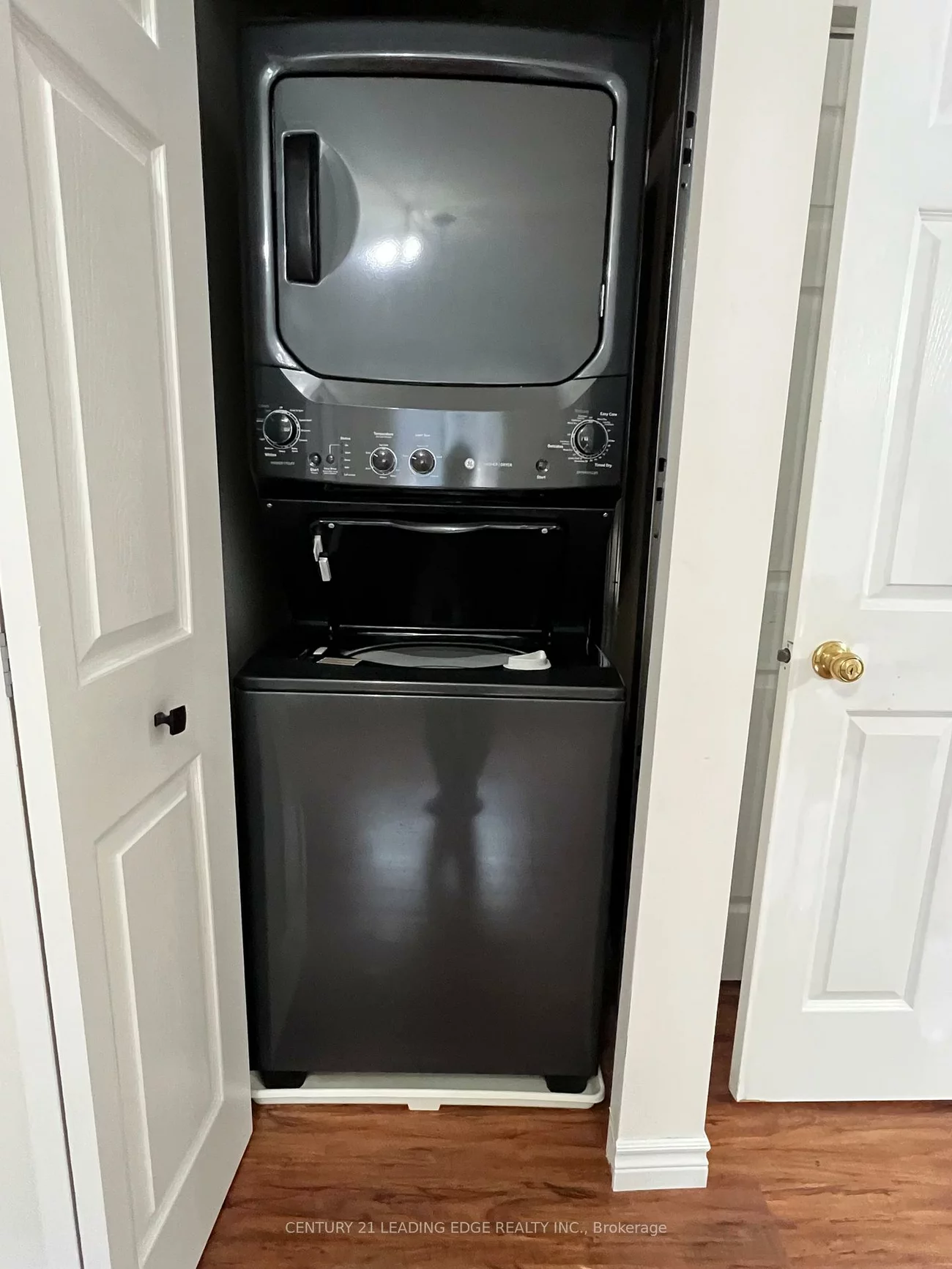 23, Dunsmore, Georgian Drive, Barrie