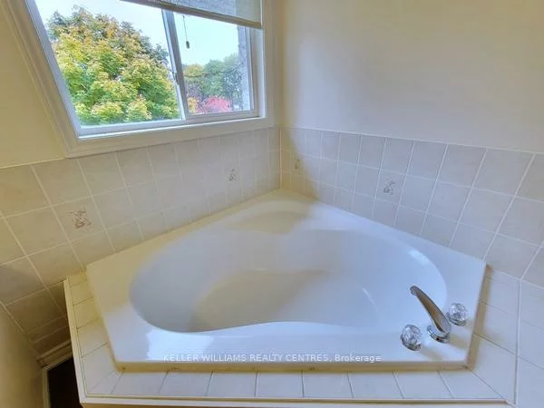 19, Northview, Northwest, Barrie