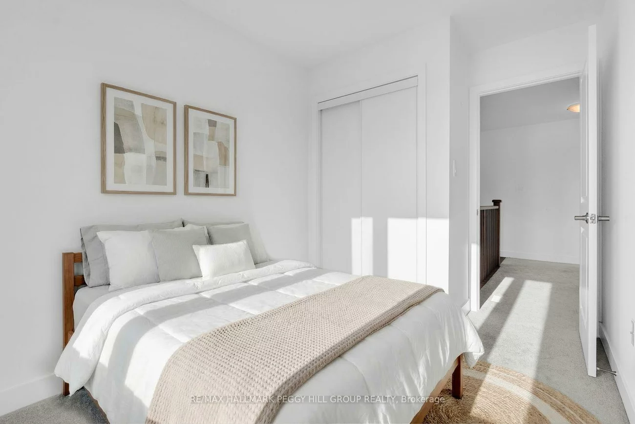 37, Turnberry, Painswick South, Barrie