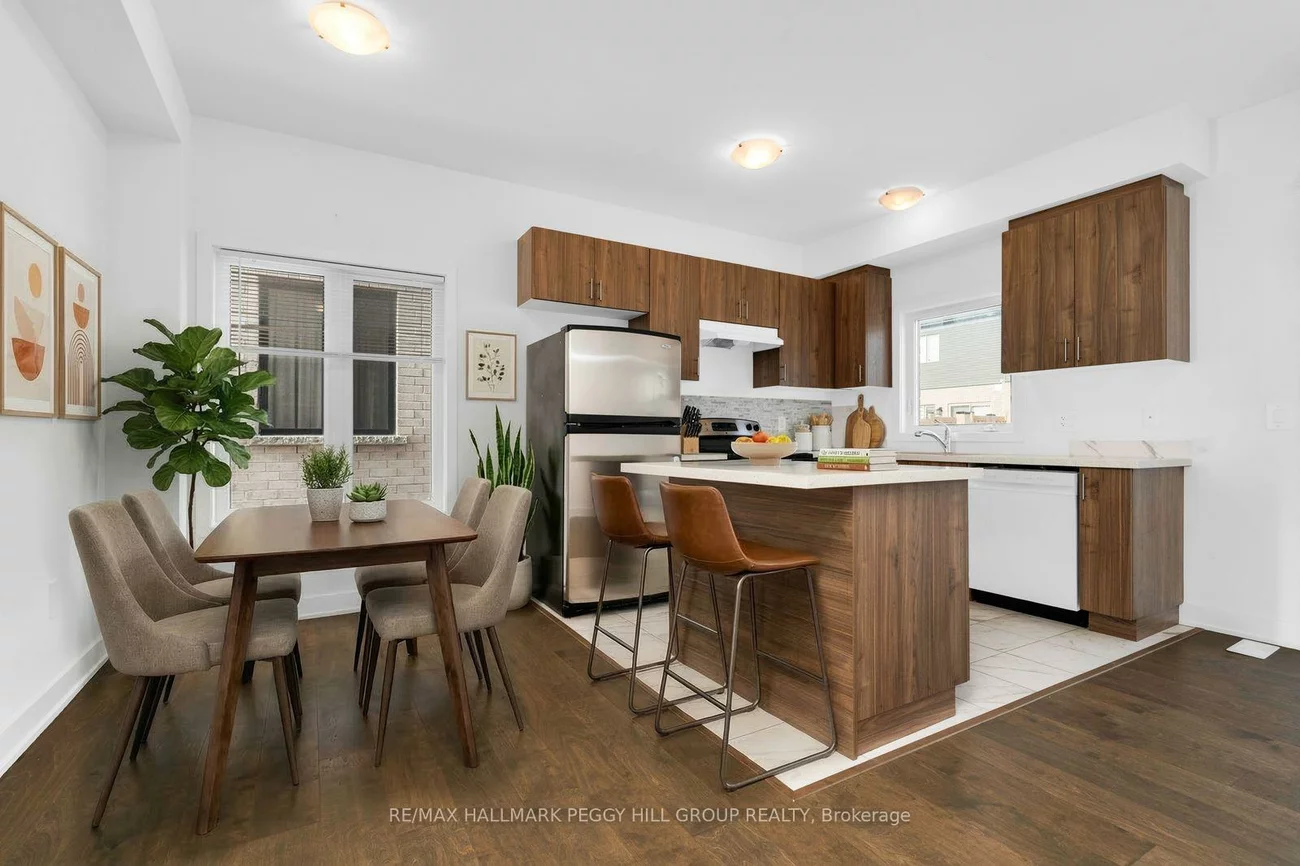 37, Turnberry, Painswick South, Barrie