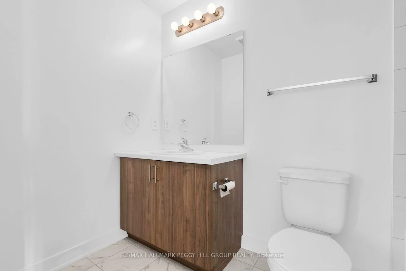 37, Turnberry, Painswick South, Barrie