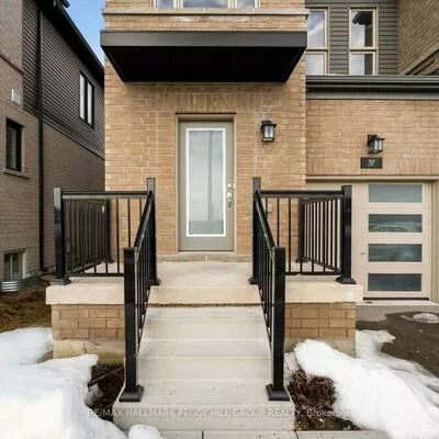 37, Turnberry, Painswick South, Barrie