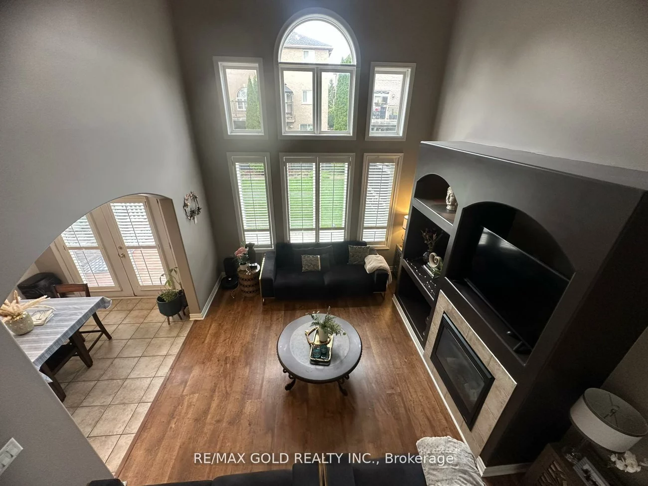 28, Sovereign's, Innis-Shore, Barrie