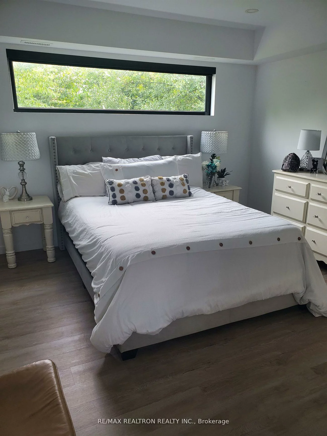 35, Albert, City Centre, Barrie