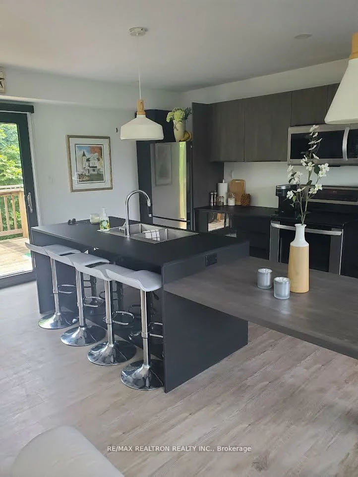 35, Albert, City Centre, Barrie