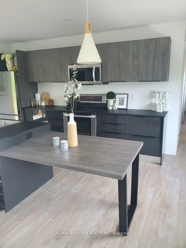 35, Albert, City Centre, Barrie