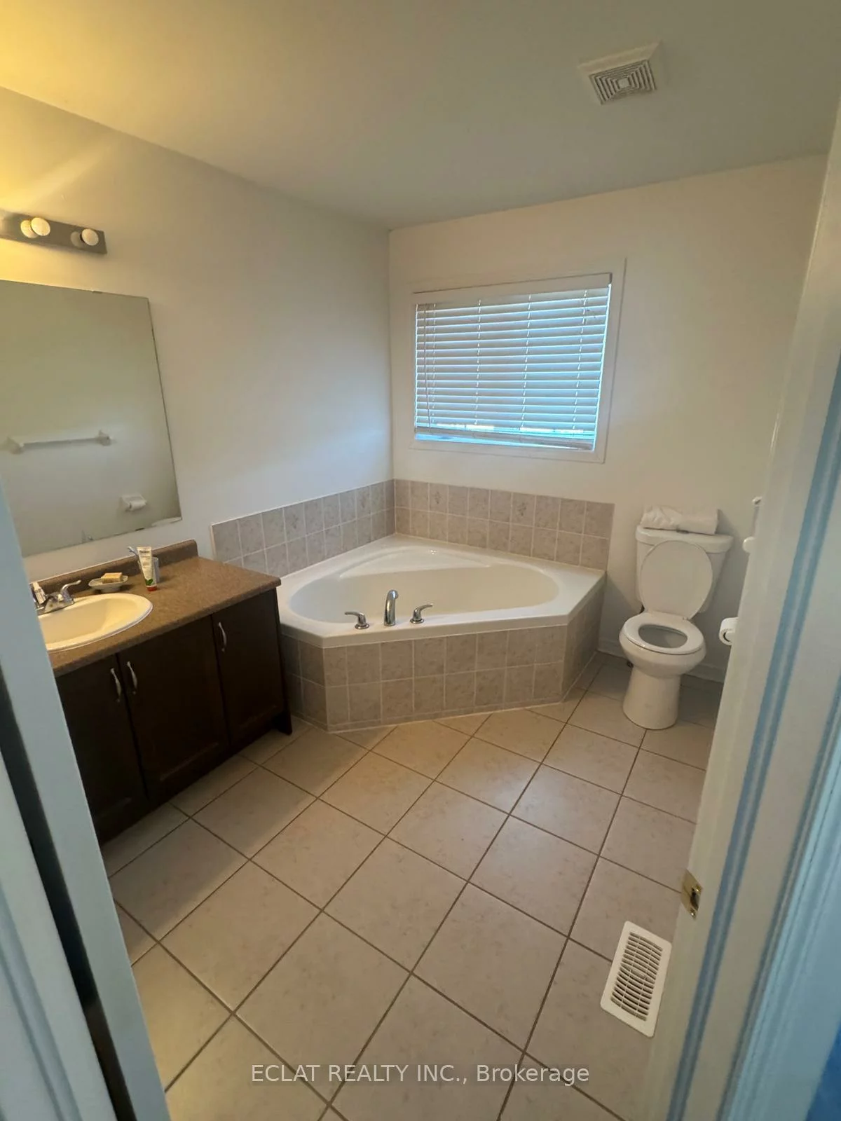 2, Lancaster, Rural Barrie Southeast, Barrie