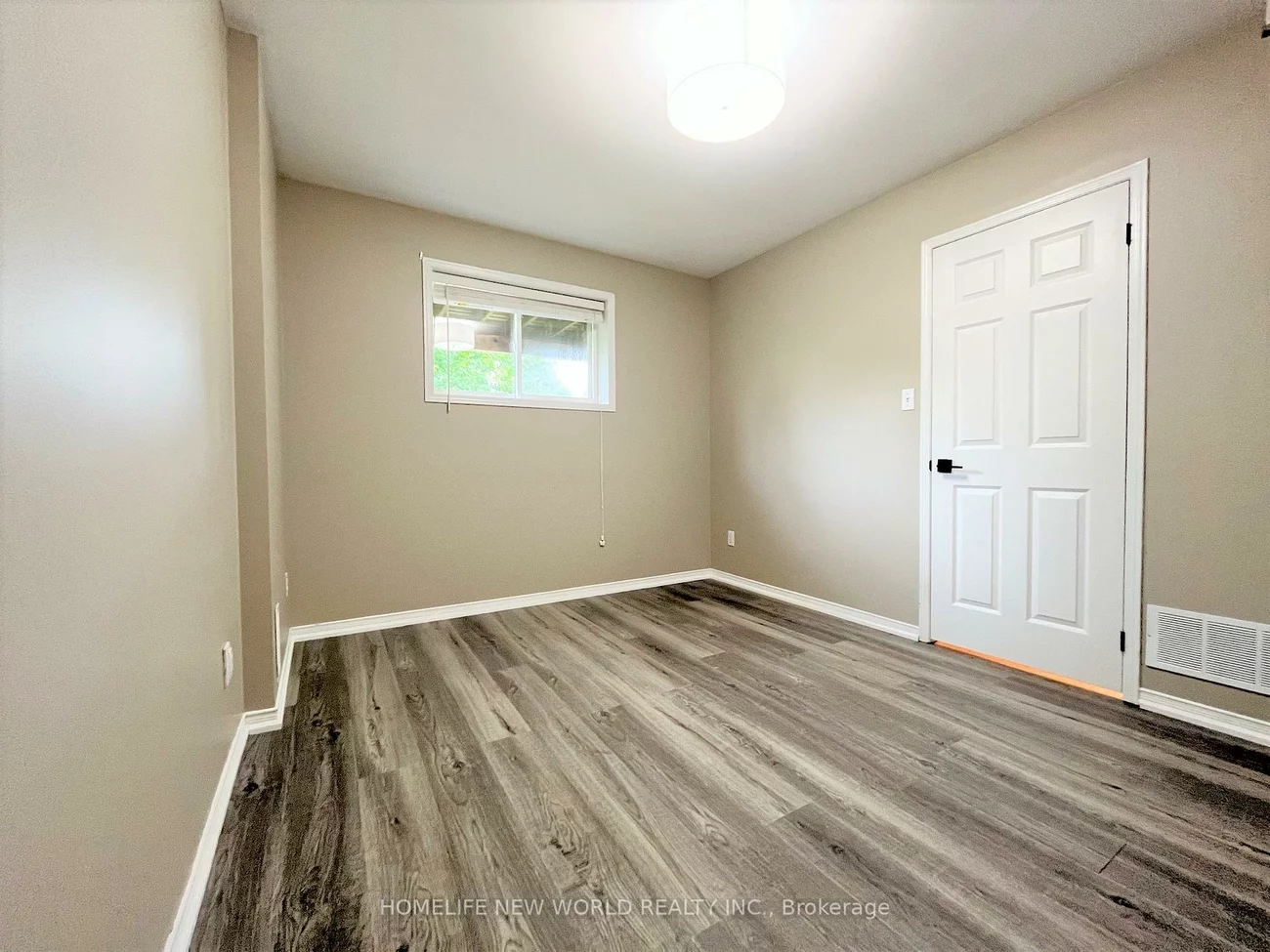 5, Golden Eagle, Little Lake, Barrie