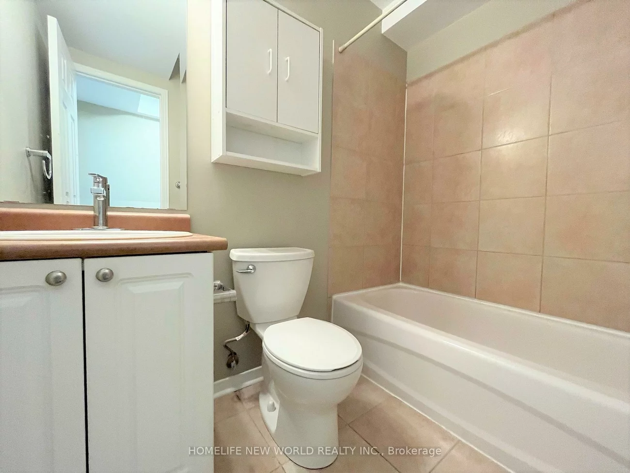 5, Golden Eagle, Little Lake, Barrie