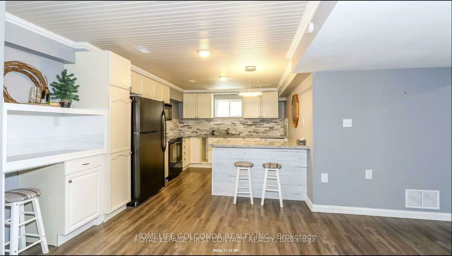 55, Hawkins, Ardagh, Barrie