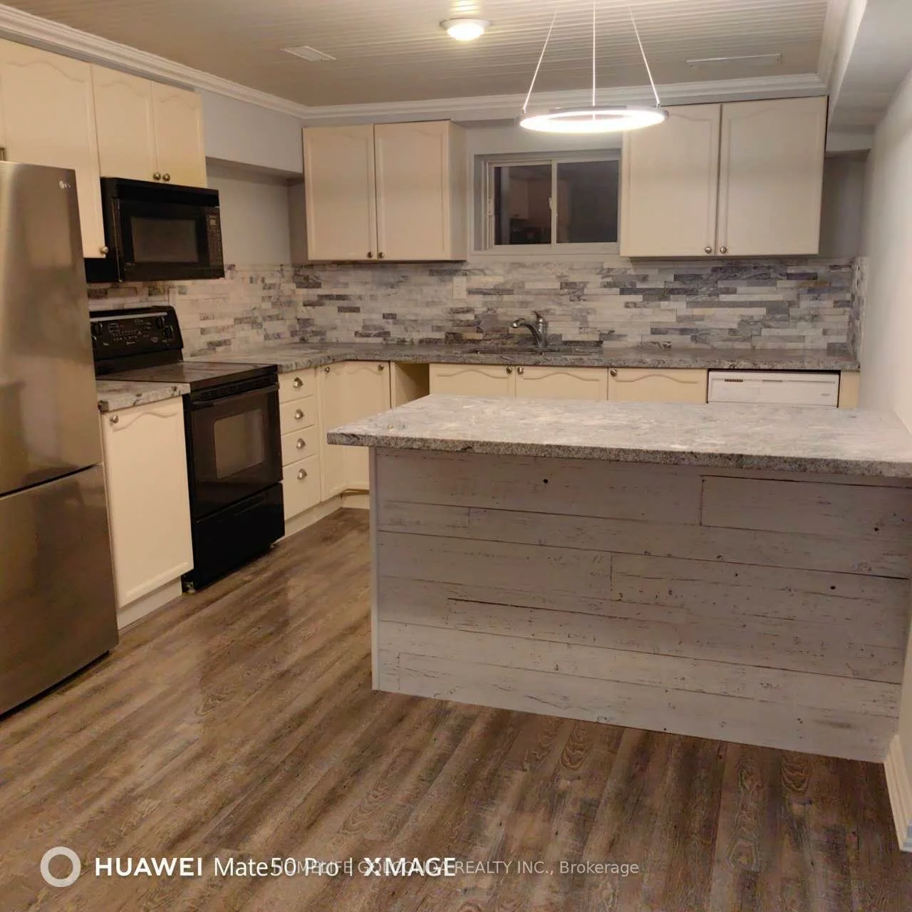 55, Hawkins, Ardagh, Barrie