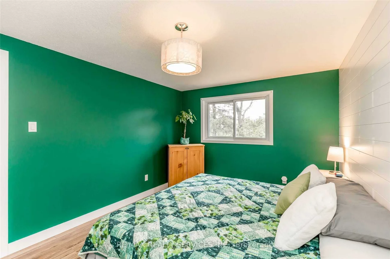 83, Janice, Sunnidale, Barrie