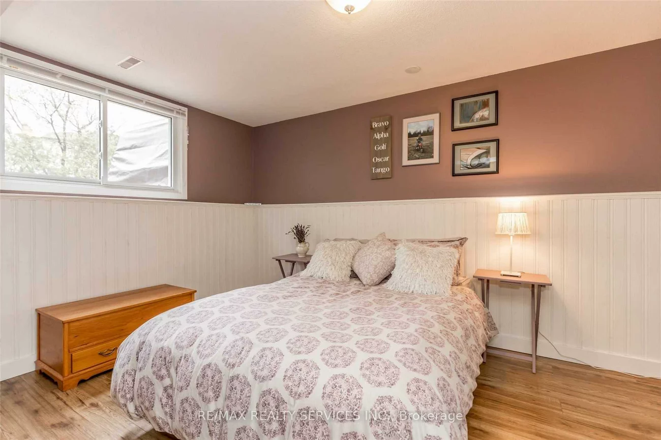 83, Janice, Sunnidale, Barrie