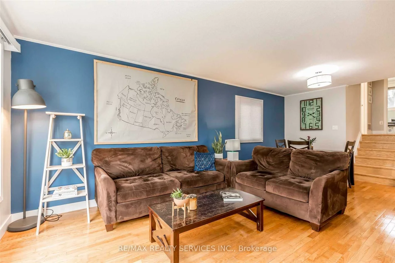 83, Janice, Sunnidale, Barrie