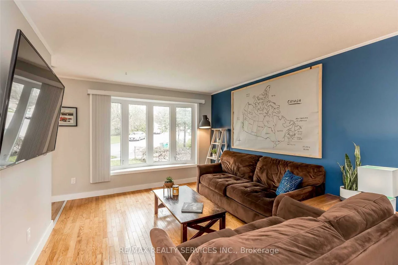 83, Janice, Sunnidale, Barrie