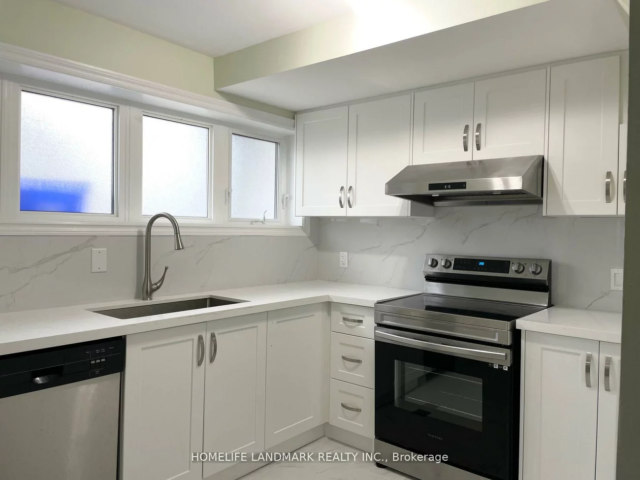 119, Blake, North Shore, Barrie
