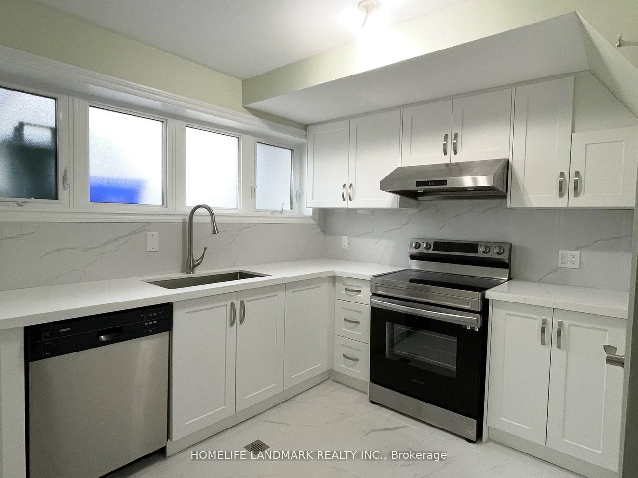 119, Blake, North Shore, Barrie