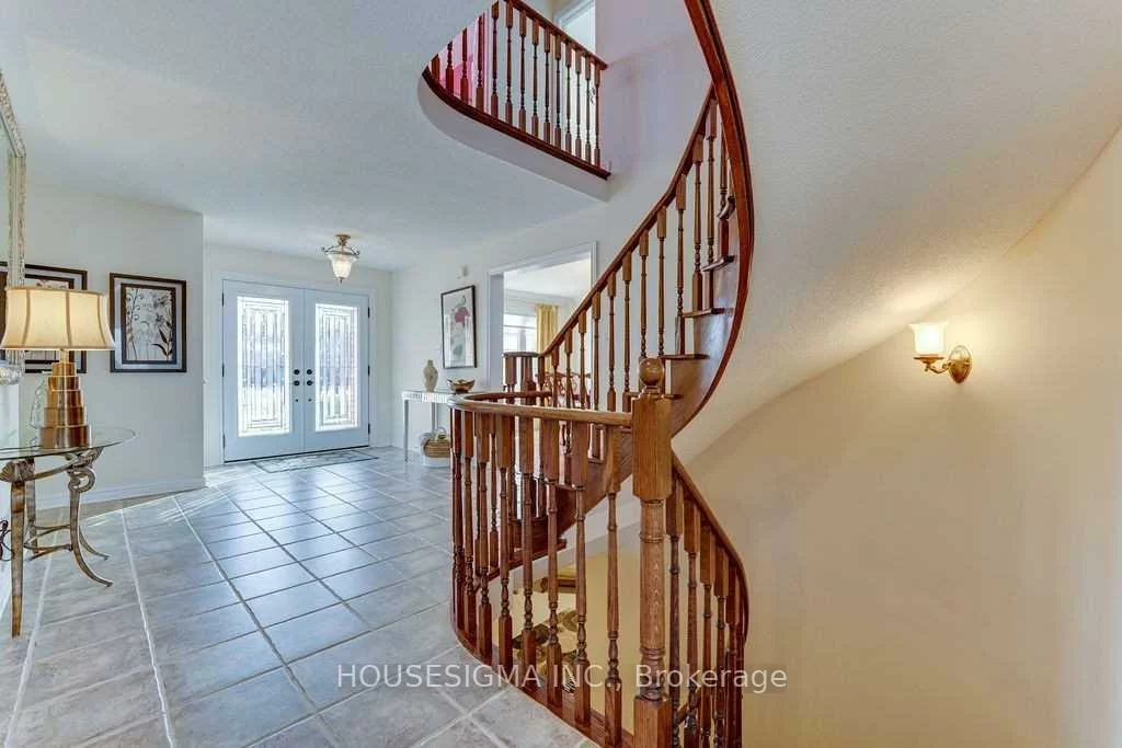129, Gore, Ardagh, Barrie