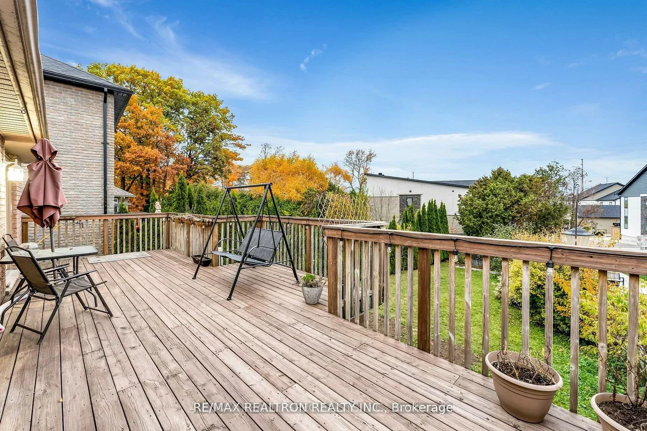 7, Margaret, East Bayfield, Barrie