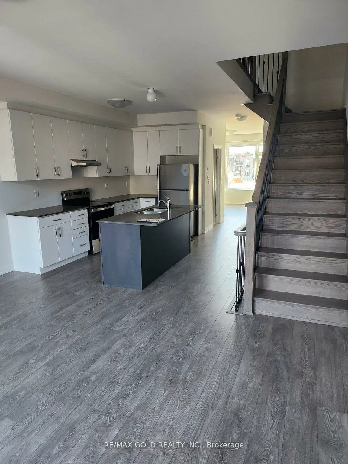 29, Cherry Hill, Painswick South, Barrie