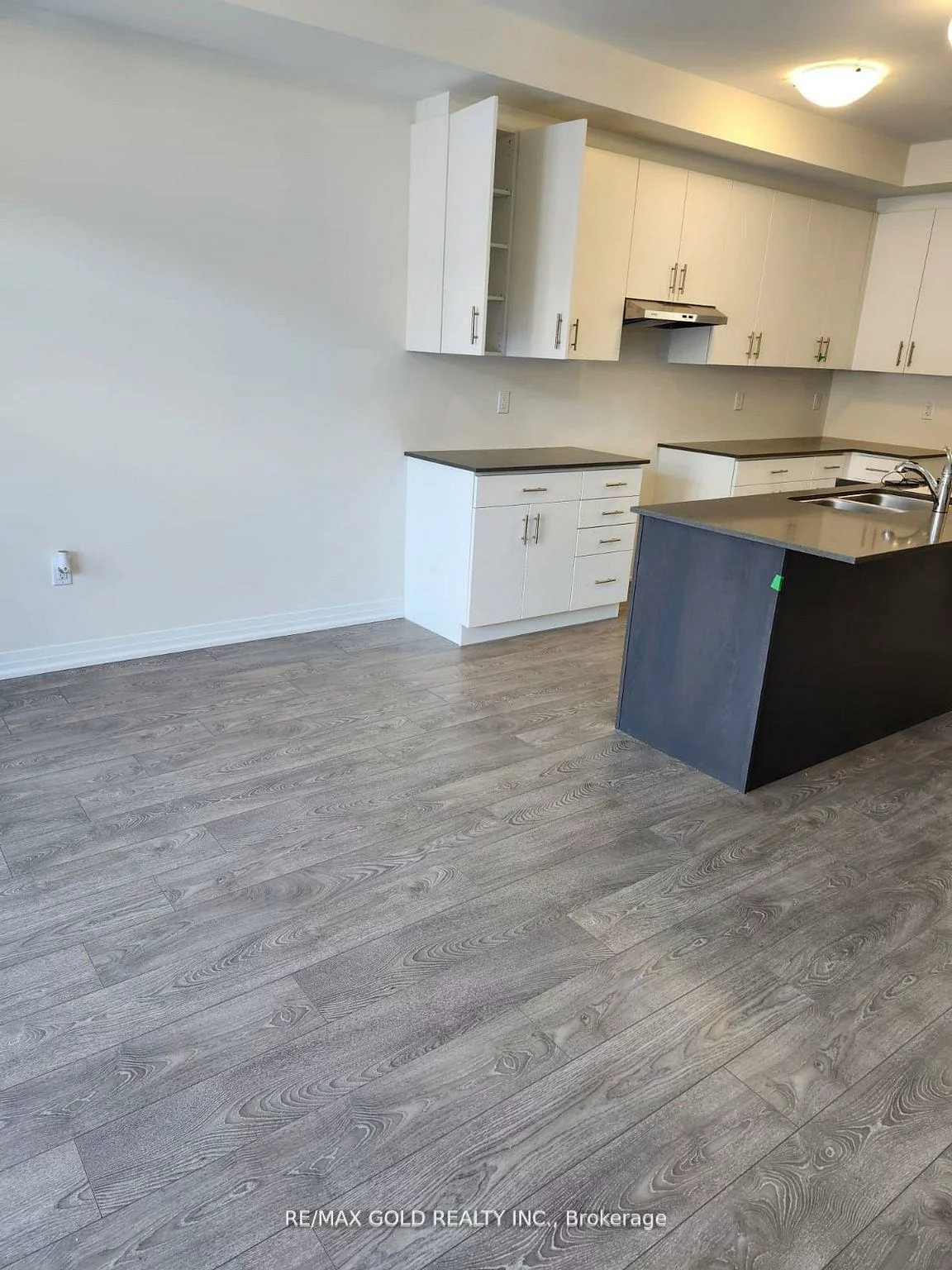 29, Cherry Hill, Painswick South, Barrie