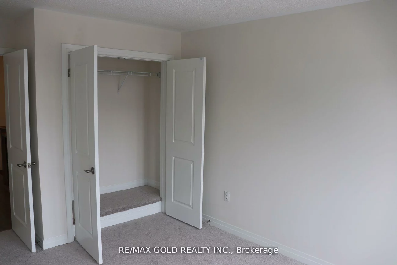 29, Cherry Hill, Painswick South, Barrie