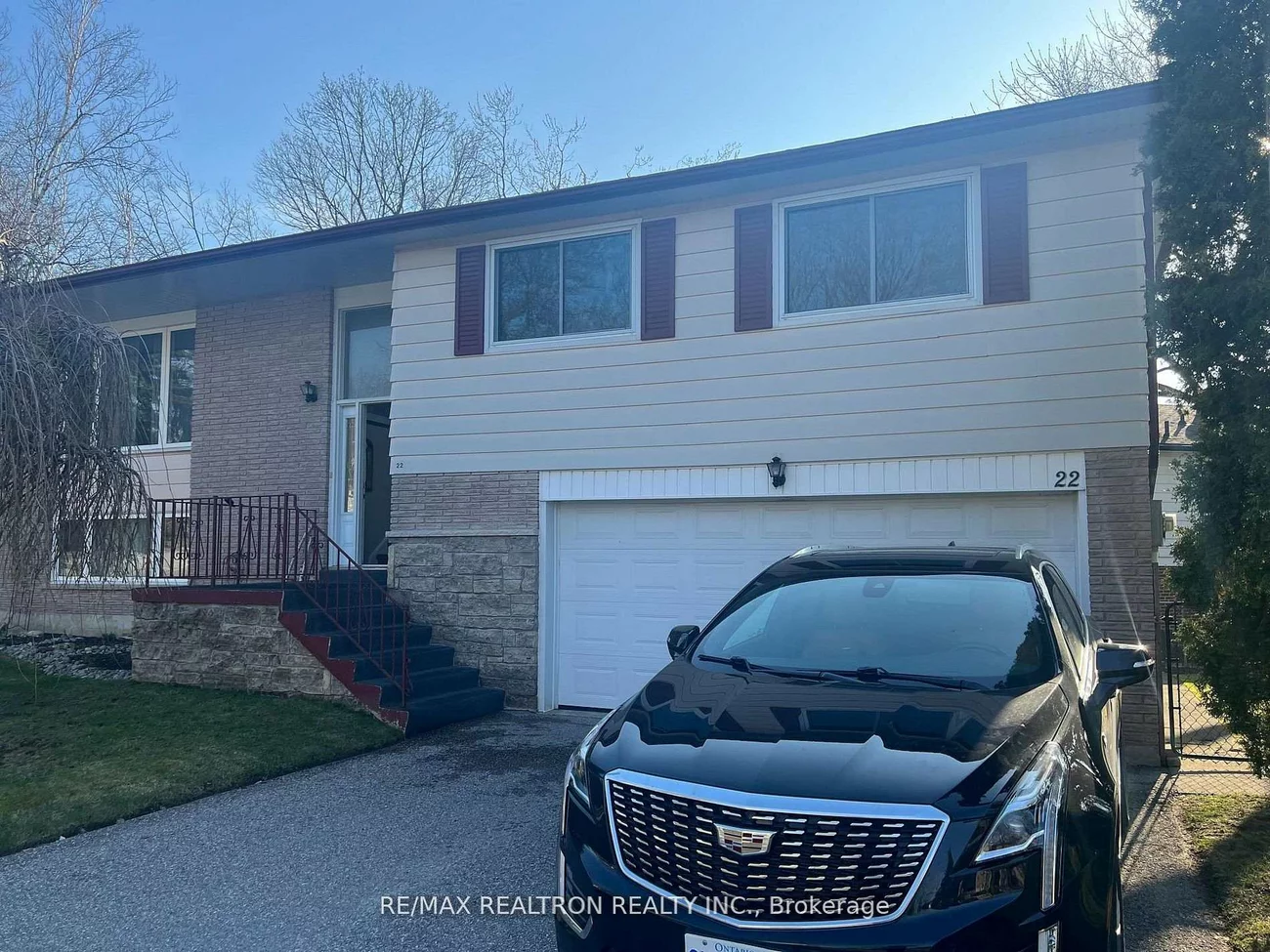 22, Jane, Allandale Heights, Barrie