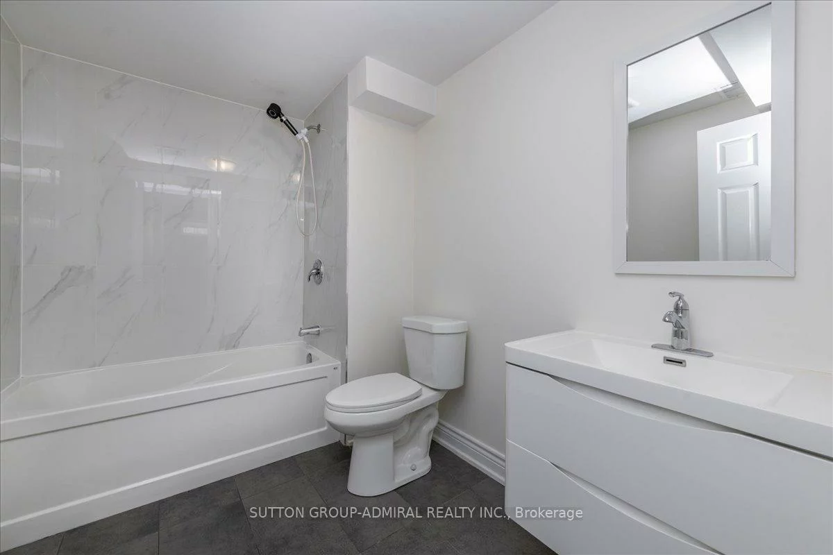 104, Marsellus, Holly, Barrie